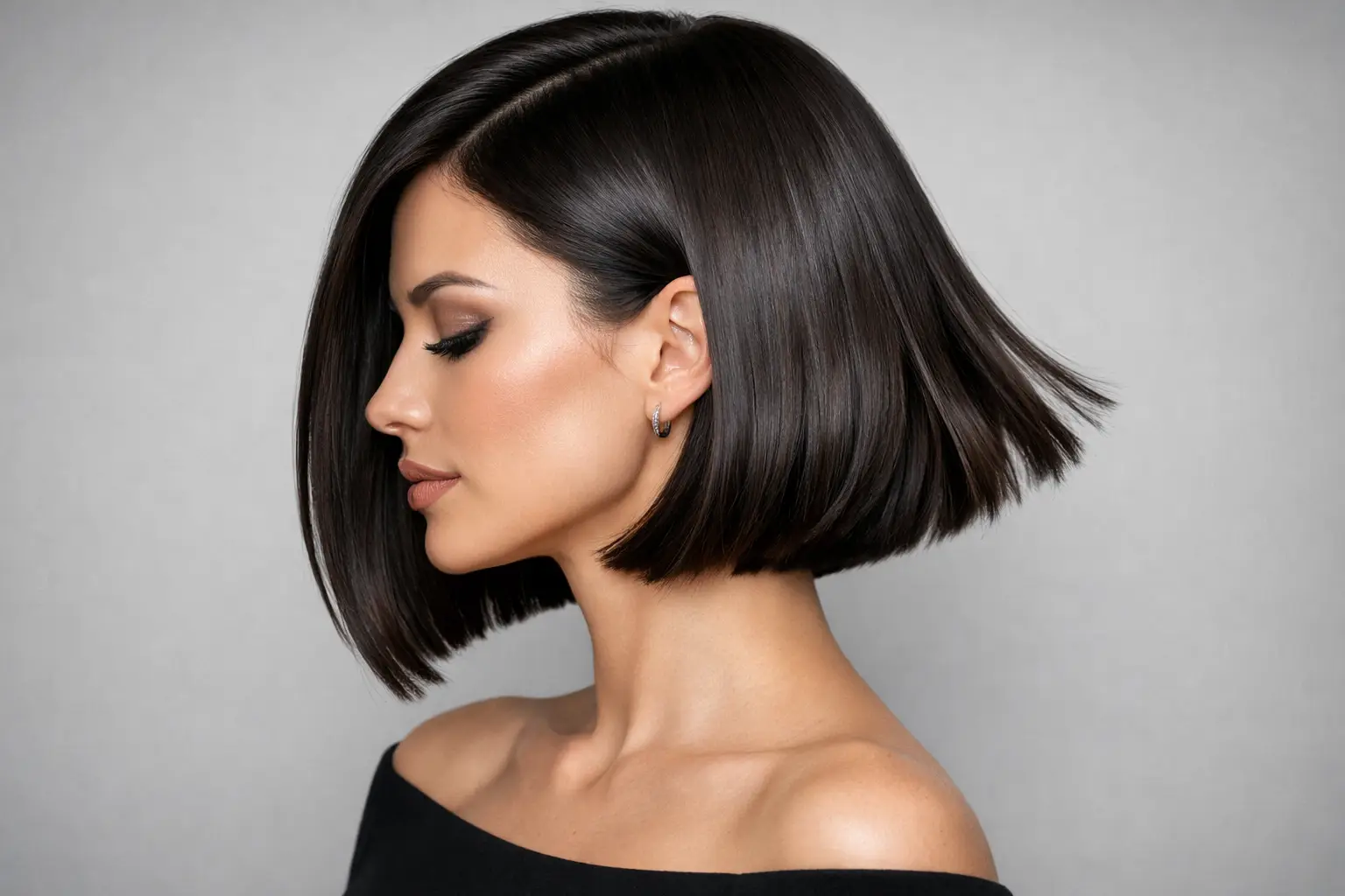 The Sculpted Blunt Bob with Hidden Layers